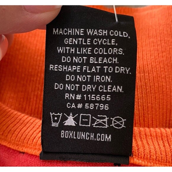 New Size XS The Lord of the Rings Eye of Sauron Patterned Sweater BoxLunch - Picture 7 of 7